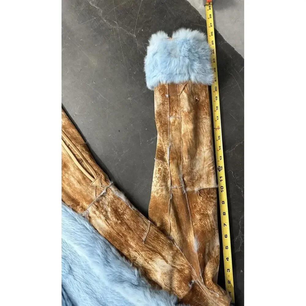 Vintage Long Rabbit Fur Trimmed Coat with Blue Accents - Size small to medium - Picture 7 of 8